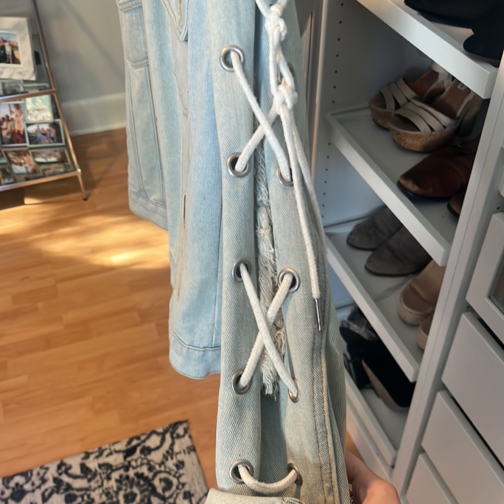 Denim jacket - Picture 4 of 6